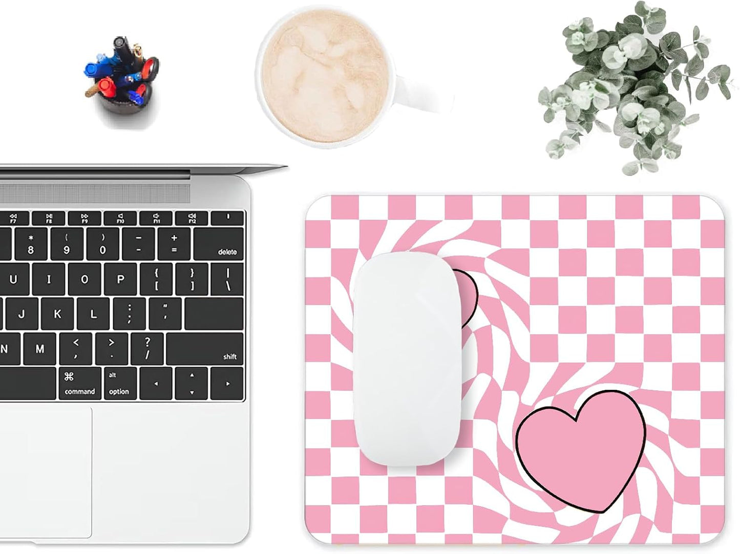 Mouse Pad, Cute Pink Checkered Heart Mouse Pads for Desk, 9.5" x 7.9" Non-Slip Rubber Base Computer Mousepad with Women, Portable Square Design for Wireless Mouse and Pad Laptop Office & Travel