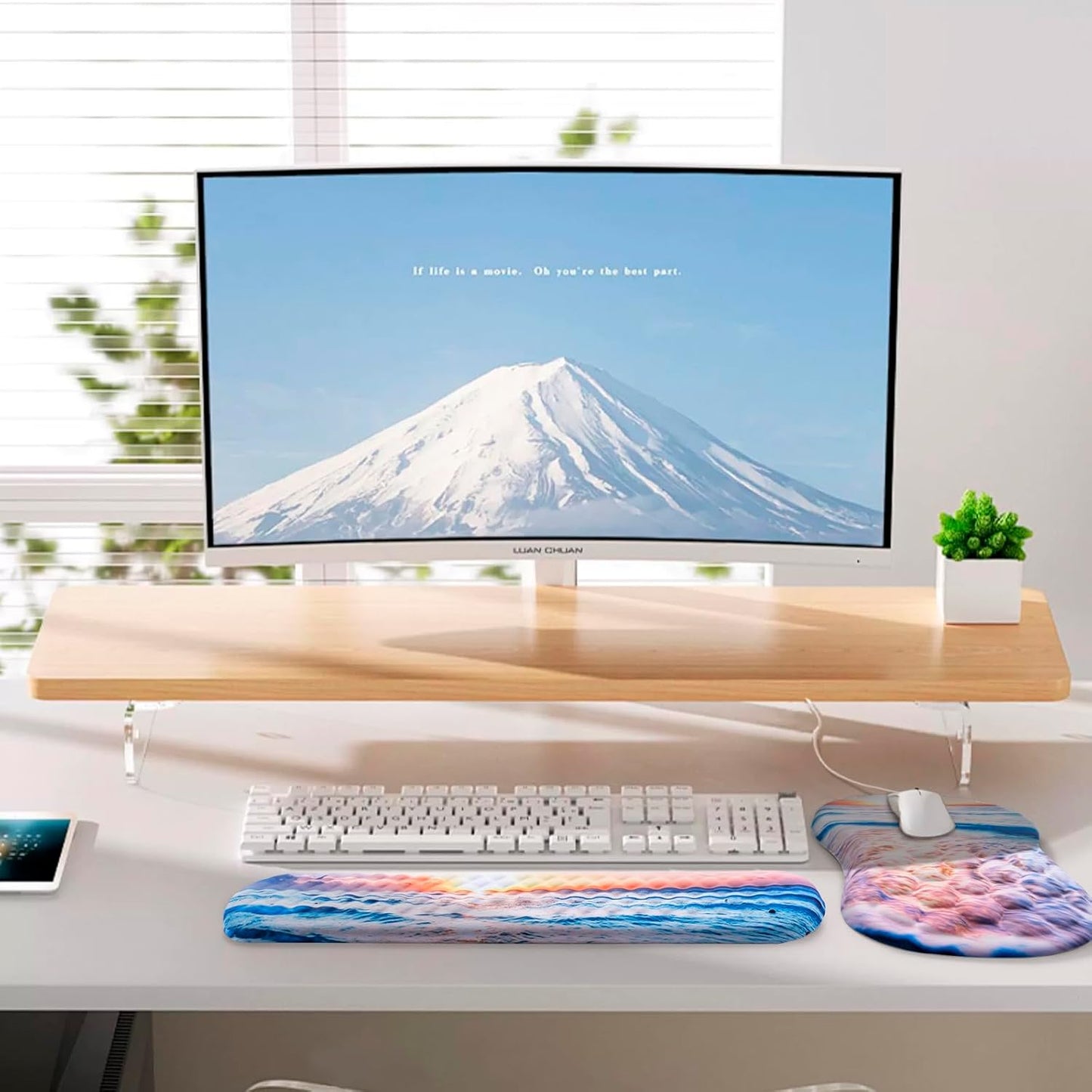 Mouse Pad Wrist Support, Laokiiy 2 in1 Keyboard Wrist Rest+ Ergonomic Mouse Pad, Non-Slip Wrist Rest for Computer Keyboard, Made Easy Typing & Relieve Wrist Pain(Sunrise Beach)