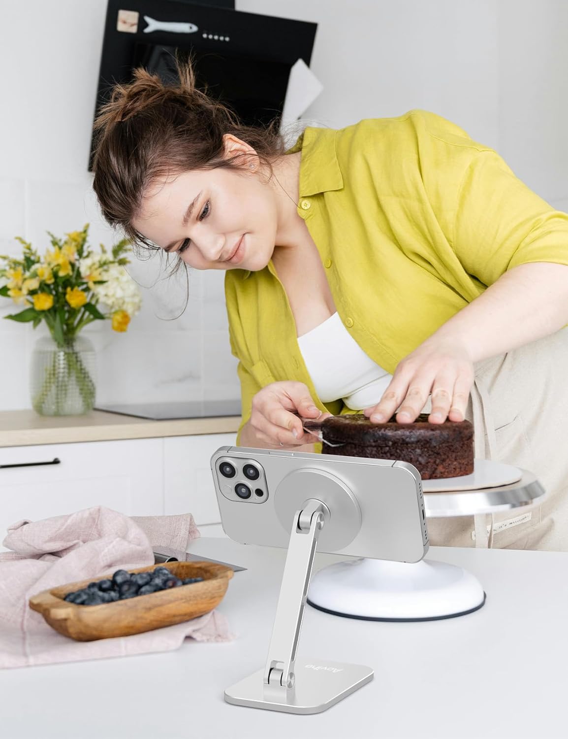 Magnetic Phone Stand for MagSafe Adjustable - Aluminum Portable Phone Holder for Desk with 360° Rotating Head Compatible with iPhone 16/15/14/13/12 Pro Max and Magnetic Phone Case, Silver