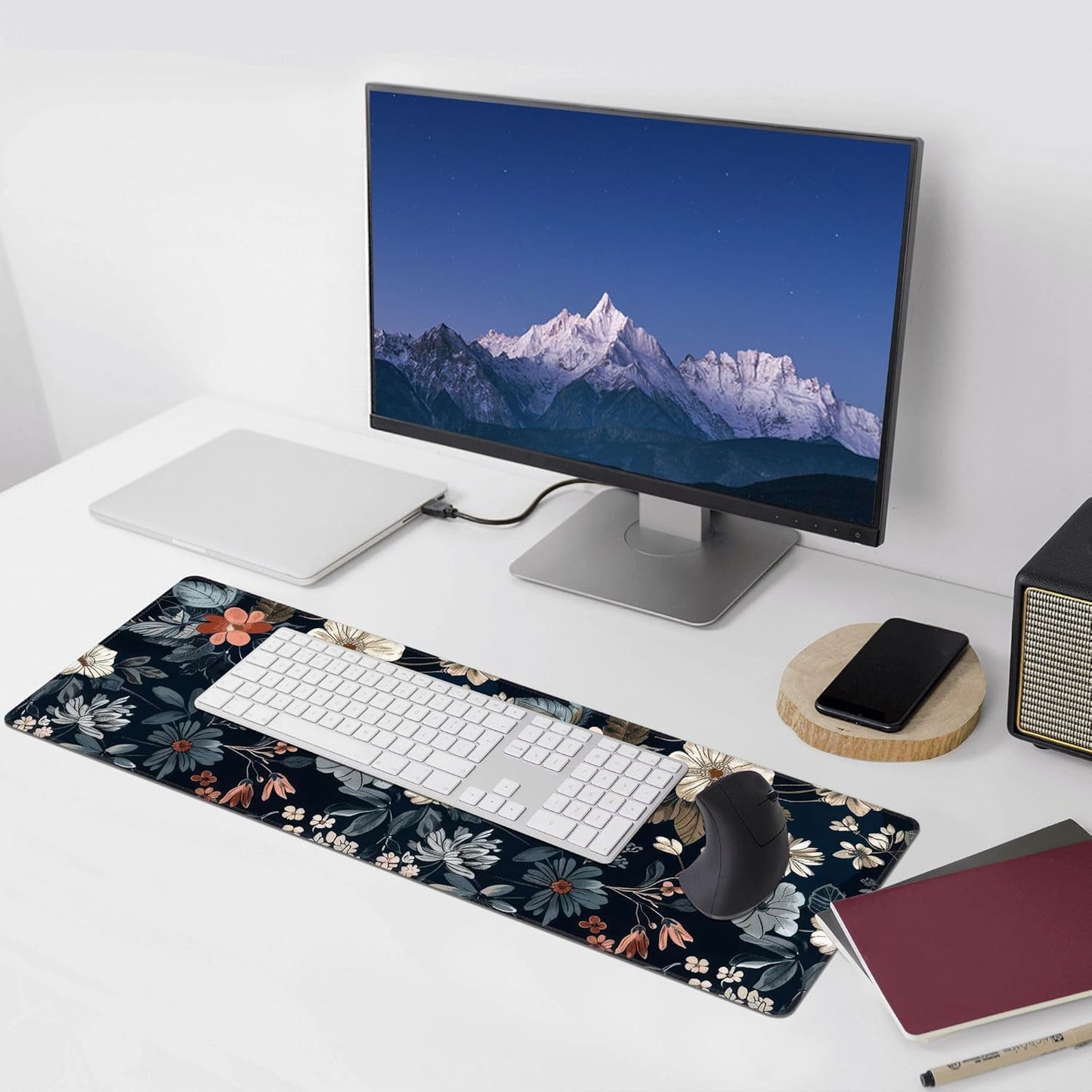 Dark Flower Large Mouse Pad,Gaming Keyboard Desk Pad,Extended Mouse Mat Non-Slip Rubber Base with Stitched Edges for Office Game Home XL 31.5"x11.8"