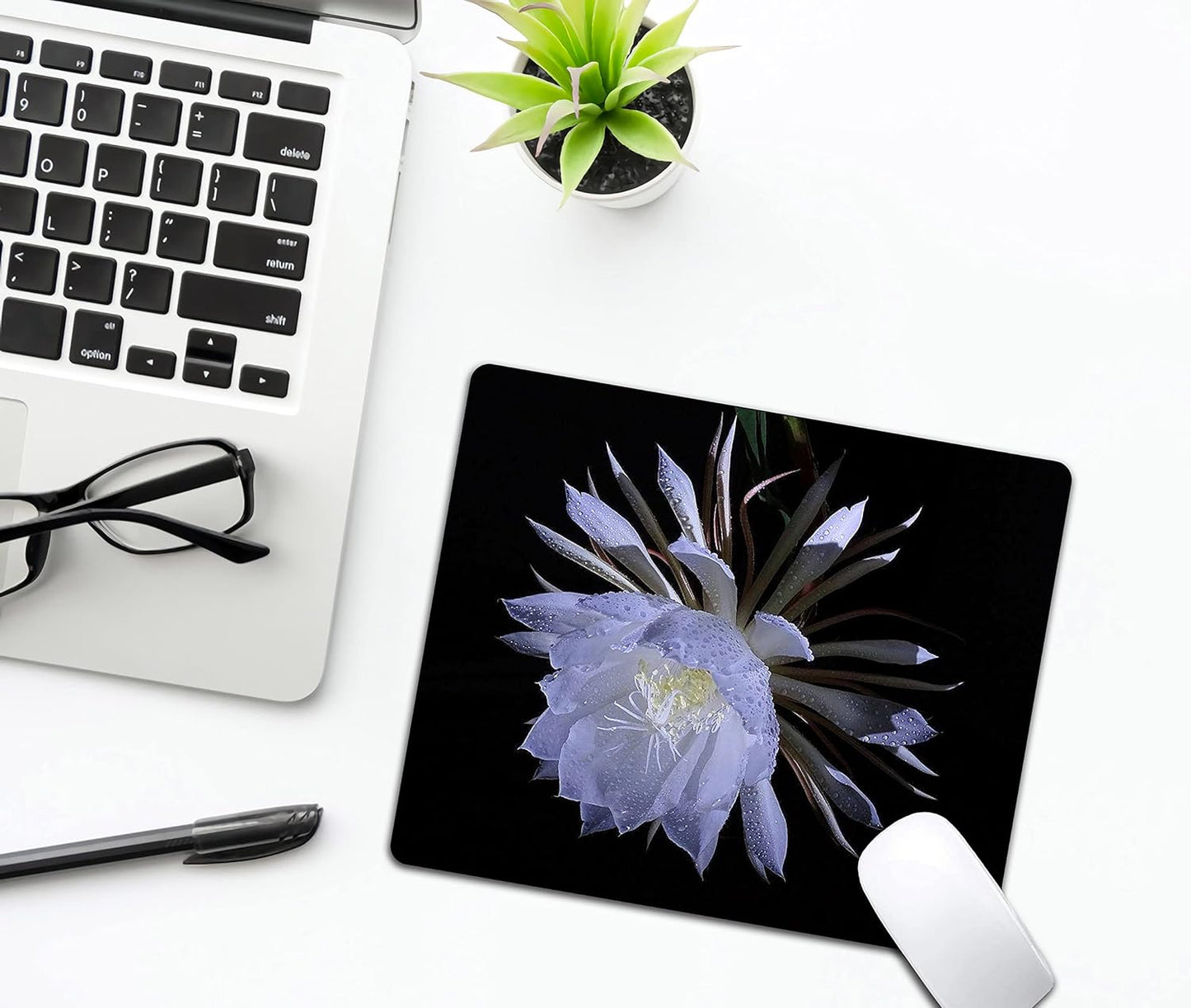 Night Blooming Flower Mouse Pad, Flawless White Flowers Mousepad for Design, Anti-Slip Rubber Base Wireless Mouse Pads for Laptop