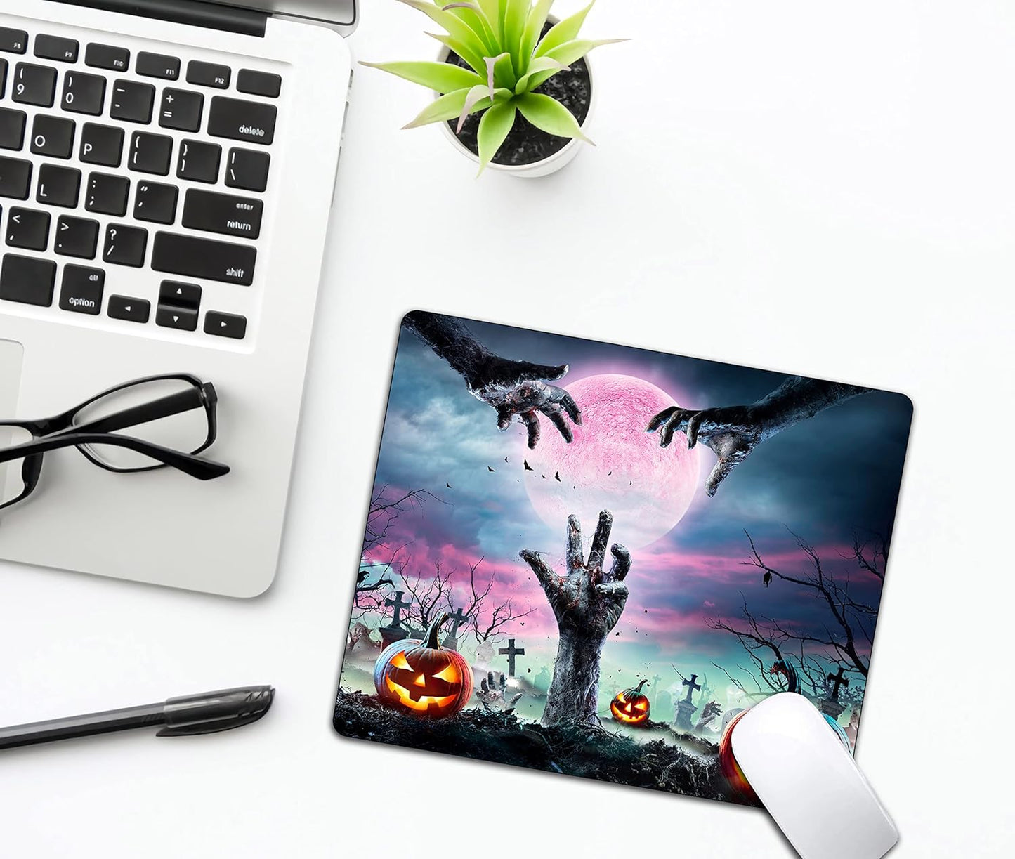 Horror Halloween Mouse Pad, Scary Night Mousepad for Design, Anti-Slip Rubber Base Wireless Mouse Pads for Laptop