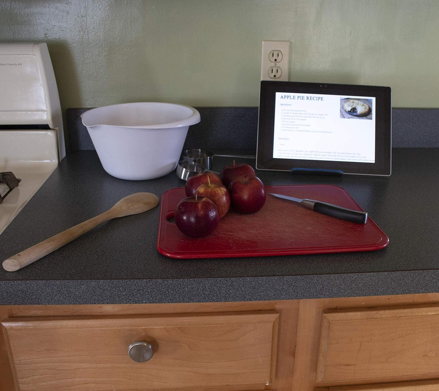 DTLgear Trek Stand Flexible Phone and Small Tablet Holder for Airplane, Office, Desk, Treadmill, Hotel, Kitchen, Plane Travel Essentials