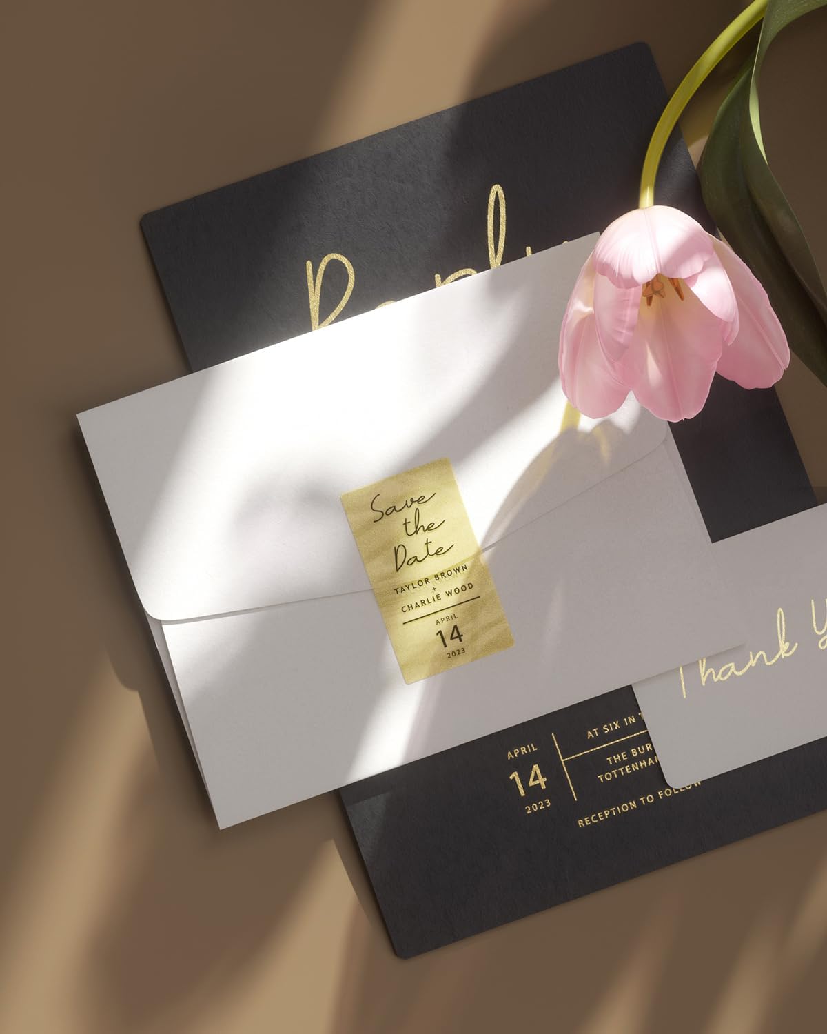 MUNBYN 2.25x1.25 Inch Gold Transparent Thermal Labels, Rectangle Fine Glitter Printable Thermal Stickers for Small Businesses, 500 Labels/1 Roll