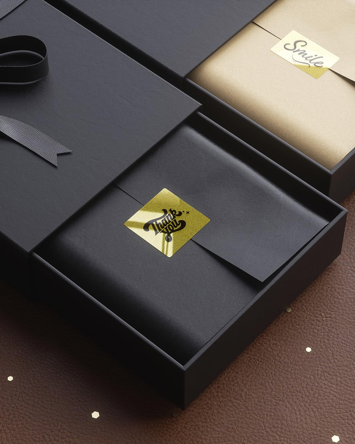 MUNBYN 2x2 Inch Gold Transparent Thermal Labels, Square Fine Glitter Printable Thermal Stickers for Small Businesses, 500 Labels/1 Roll