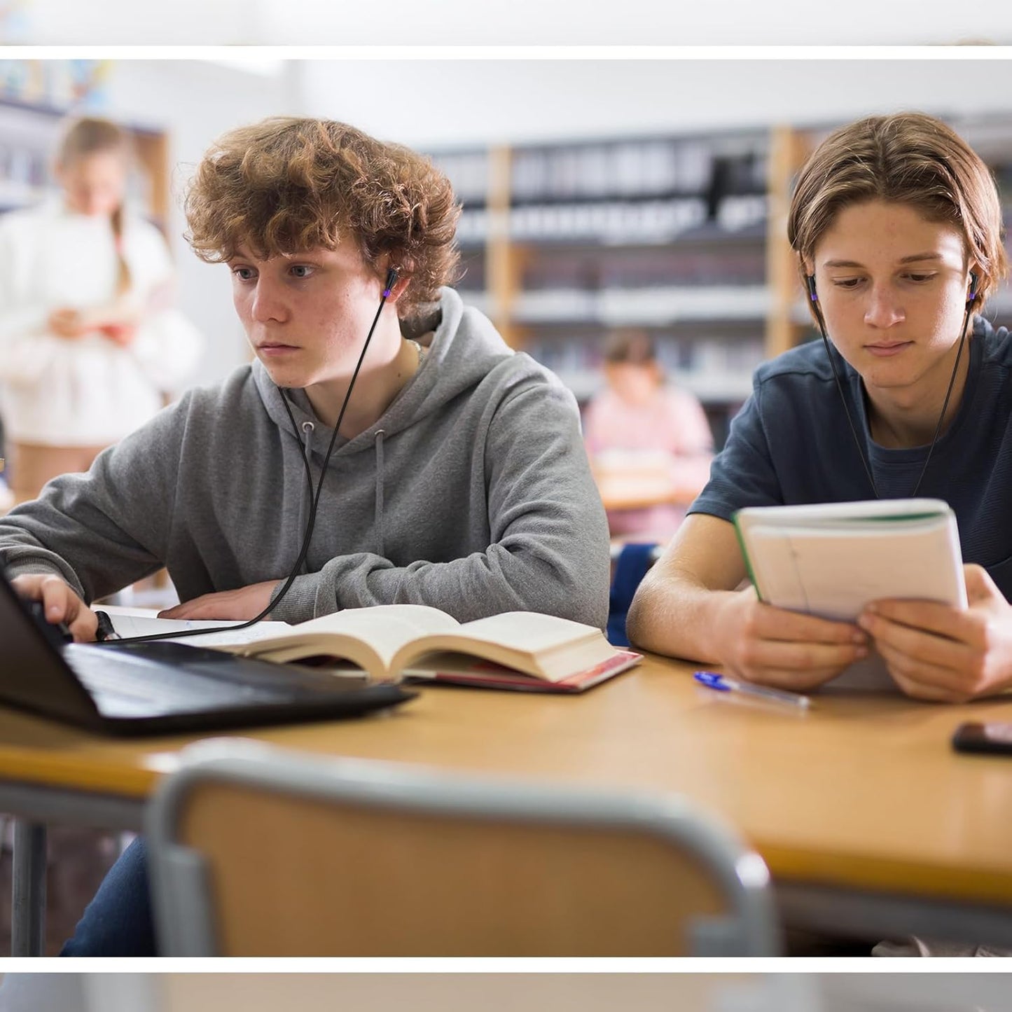 Kanayu 100 Pack Wired Earbuds Bulk for Classroom Ear Headphones Wired Basic Student Earbuds No Microphone with 3.5mm Jack for Kids Class Laptop School Library, Individually Bagged(Purple)