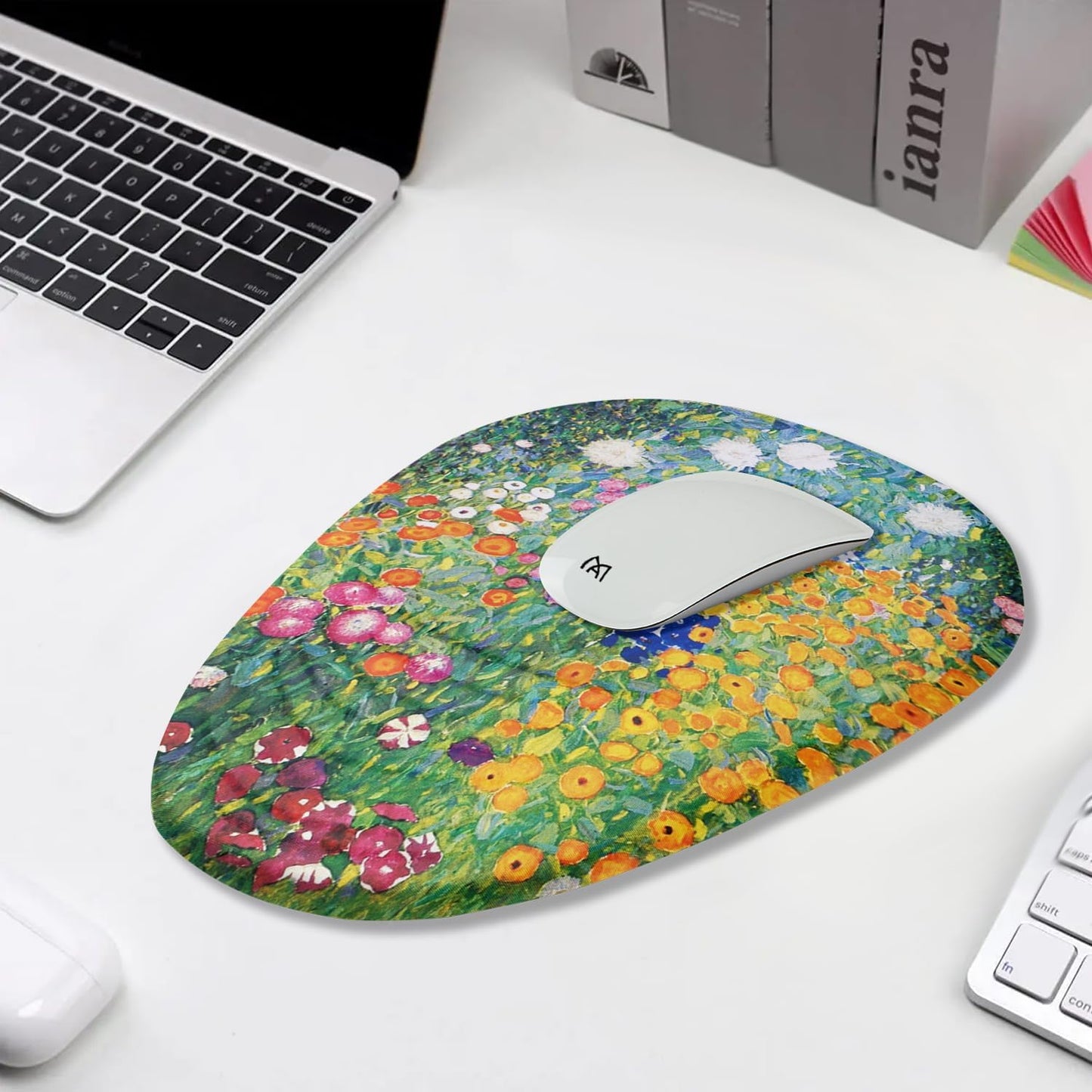 Mouse Pad, Cute Floral Mouse Pad with Wrist Rest Support and Non-Slip PU Base, Ergonomic Mousepad for Pain Relief, Office & Home, Computer, Oil Painting Flowers