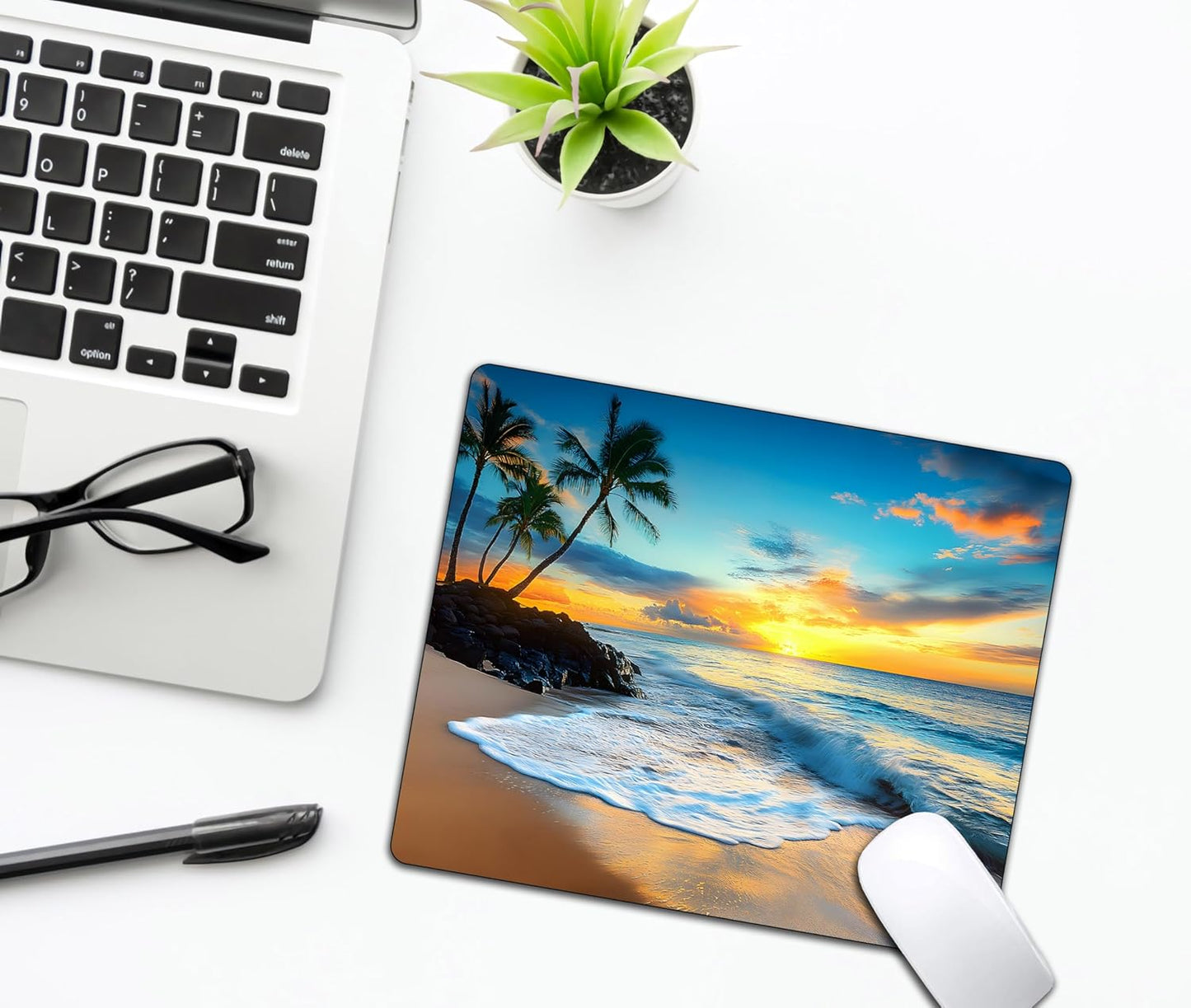 Sunset Beach Mouse Pads for Desk, Portable Wireless Computer Mouse pad Small Design with Women, Non-Slip Rubber Base Laptop Mousepad 9.5" x 7.9" Smooth Surface for Office & Travel