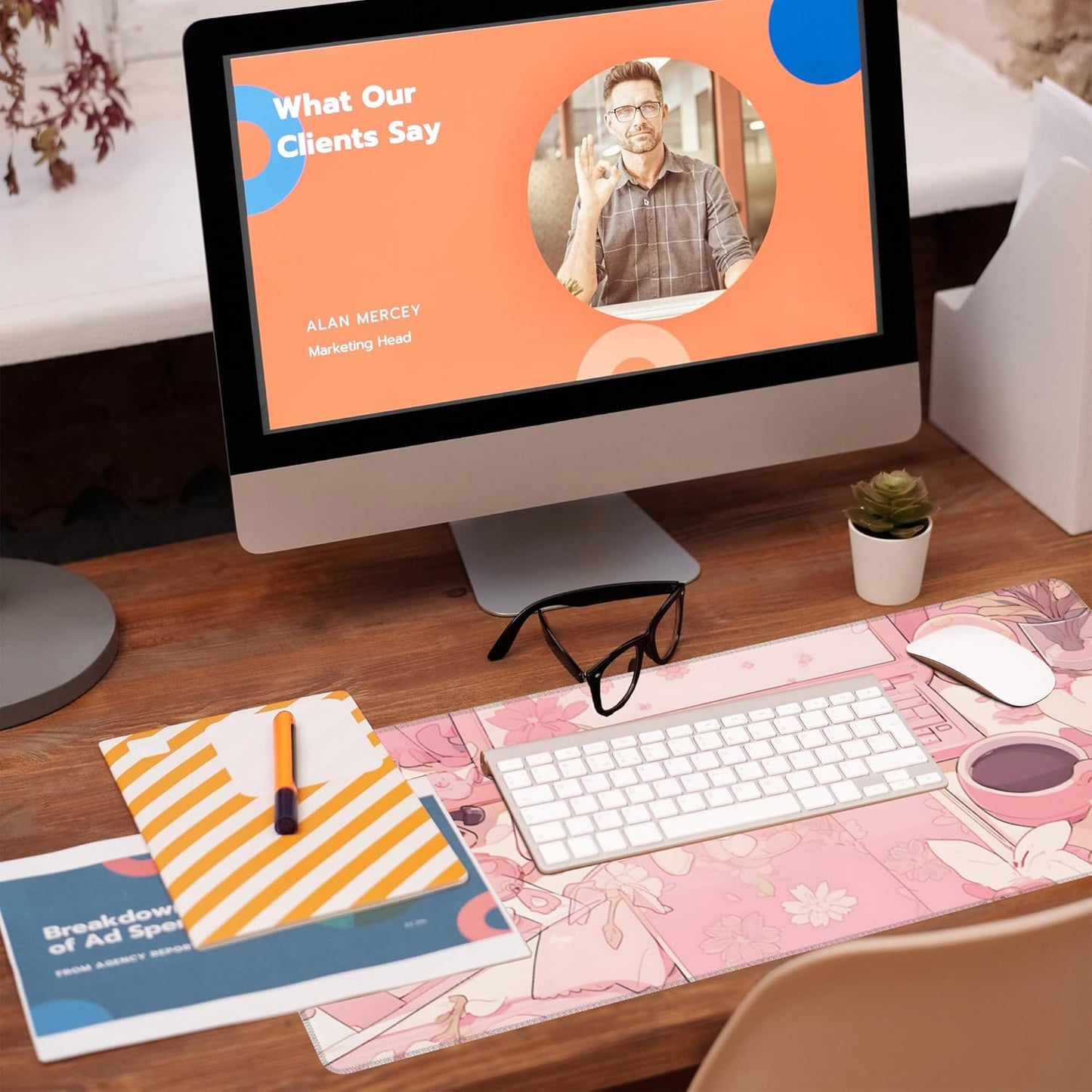 Large Gaming Mouse Pad for Desk,Pink Kawaii Anime Girl Desk Desk Mat,Kawaii Anime Desktop Desk Pad,Extended Big Computer Keyboard Mouse Pad with Non-Slip Base and Stitched Edge,31.5"x11.8"