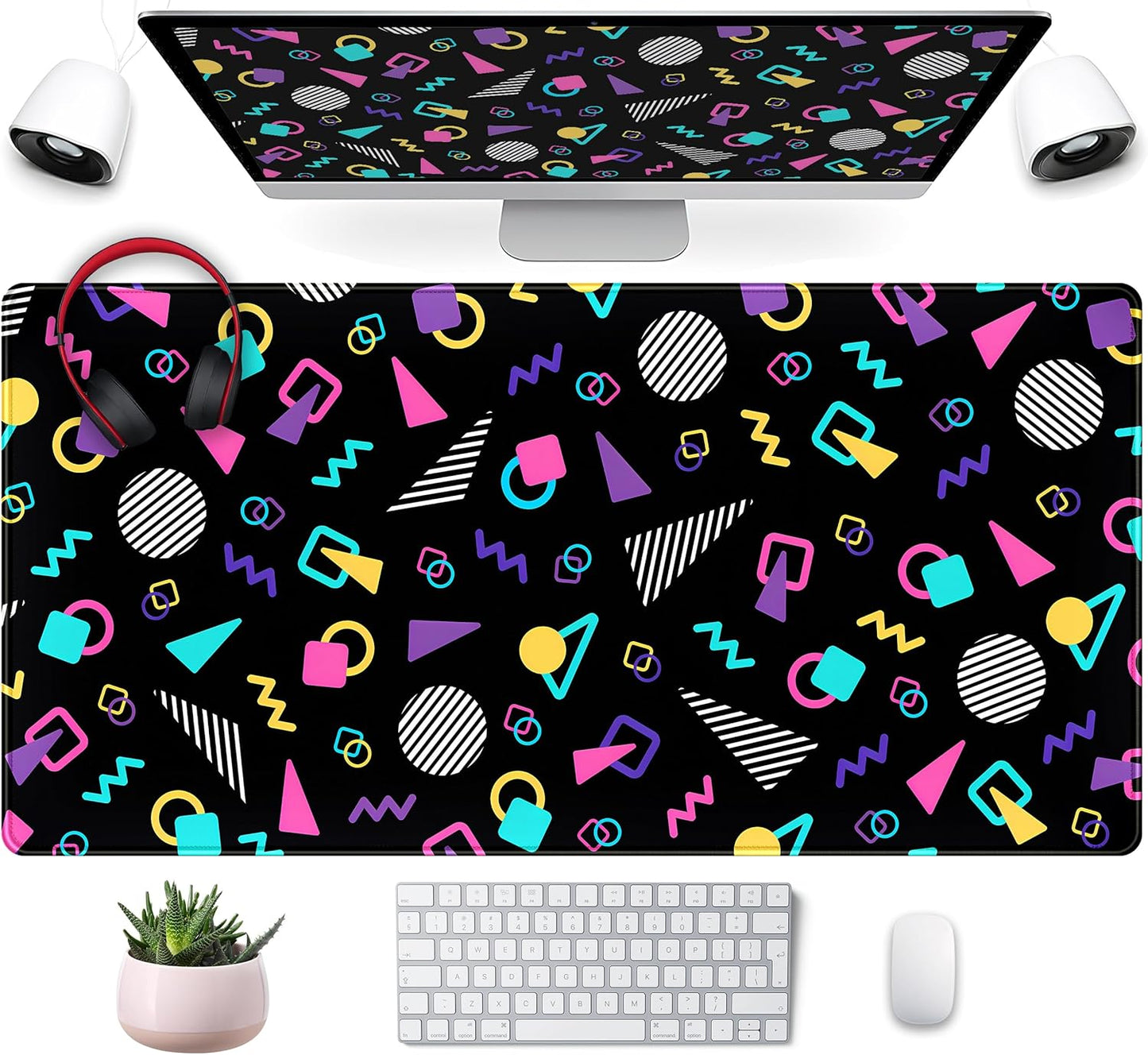 Retro 80s Desk Mat, Cute 90s XXL Large Gaming Mouse Pad, Black Boho Desk Pad with Stitched Edges, Computer Laptop Keyboard and Mouse Mat, Aesthetic Office Decor Non-Slip Mosuepad, 31.5x15.75 in